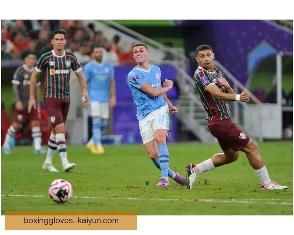 英超战术解析：各队本赛季表现稳健，战术思路逐渐清晰