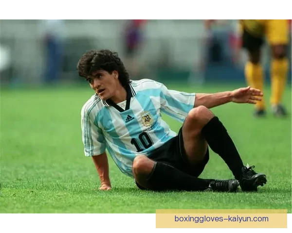 帕瓦尔技术全面性持续提升，成为球队防线可靠支柱